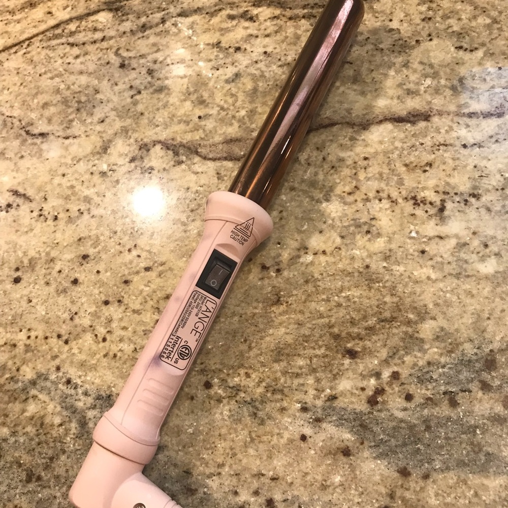 Used L’ange Titanium Curling Wand